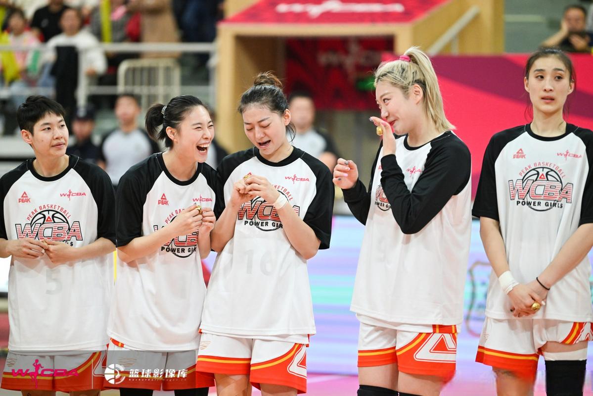 WCBA:四川女篮81:68战胜浙江女篮